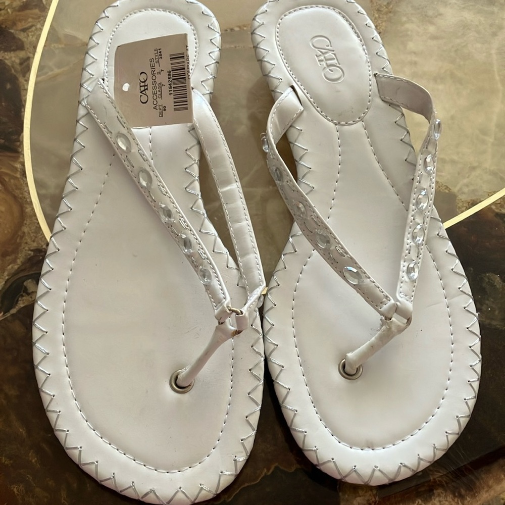 Cato size 9 white sandals with gemstones